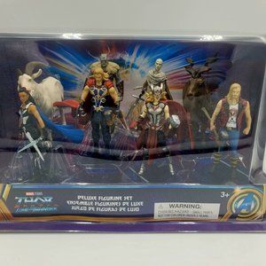 Disney Store Thor Love And Thunder Deluxe Figure Play Set Playset Figurine Toy